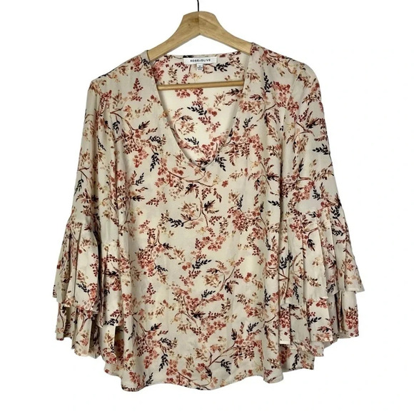 Rose + Olive Cream & Red Floral Pleated Bell Sleeve Blouse M - Picture 1 of 4